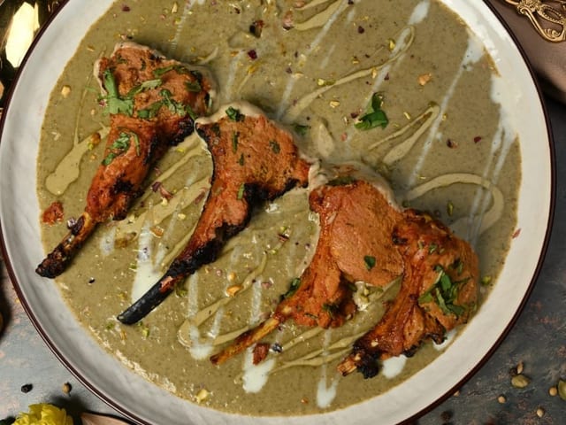 Golden Pistachio Curry